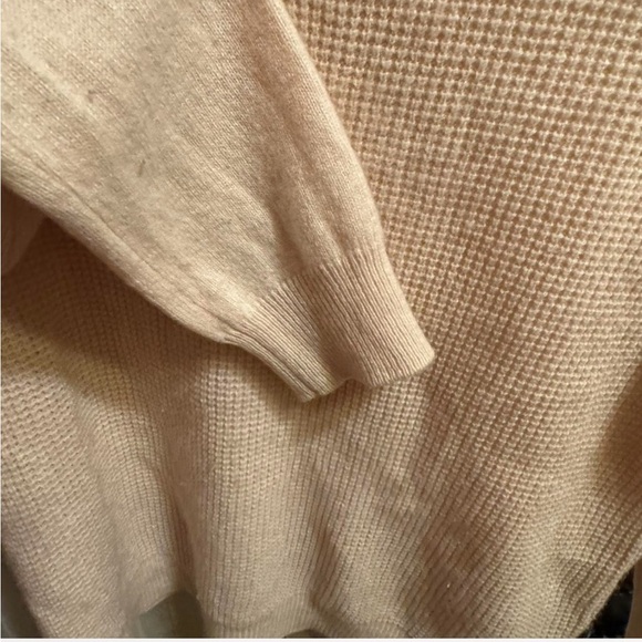 Theory light Pink Crew Neck Cashmere Sweater Medium - Picture 4 of 6